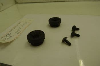 HONDA CBR125 RSF REAR LIGHT FITTING KIT #9 (CON-B)