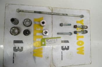 HONDA CBR600 F4 i ENGINE TO FRAME BOLTS + TENSIONERS #4 (LOC-D)