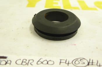 HONDA CBR600 F4 i  LEFT SWITCH GEAR SPECIAL WASHER  #4 (LOC-D)