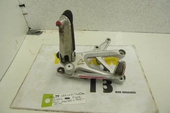 HONDA CBR600 F4 i  RIDERS RIGHT FOOT HANGER & PEG + LEVER  #4 (LOC-D)