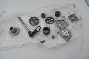 HONDA CG125 ASSORTMENT OF ENGINE PARTS #3 (LOC-F)