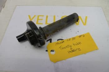 HONDA CR85 BIG WHEEL.THROTTLE TUBE AND TWIST GRIP HOUSING.#4(LOC-A)