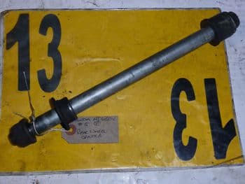 HONDA NT650 V DEAUVILLE REAR WHEEL SPINDLE & SPACER #5(LOC- C)