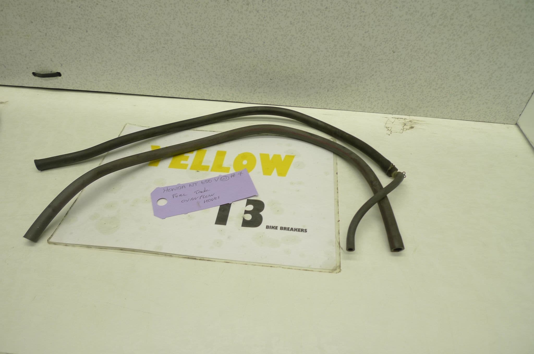 HONDA NT650 V DEAUVILLE FUEL TANK OVERFLOW HOSE PIPES 7 67C