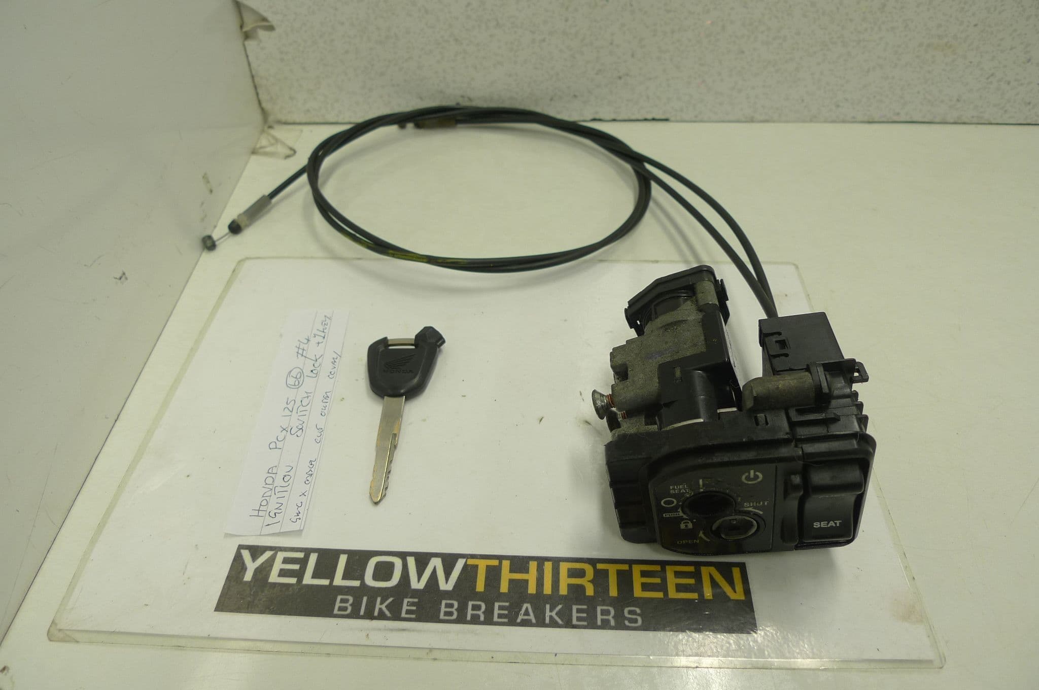 thumbnail image 2 of Feiteplus Ignition Switch Lock Set For Honda PCX125 PCX150 LEAD SHmode SH150 (with 2 Keys) 2 of 6