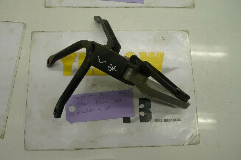 HONDA PCX125 LEFT PILLION FOOT HANGER & PEG 3 LOC-F