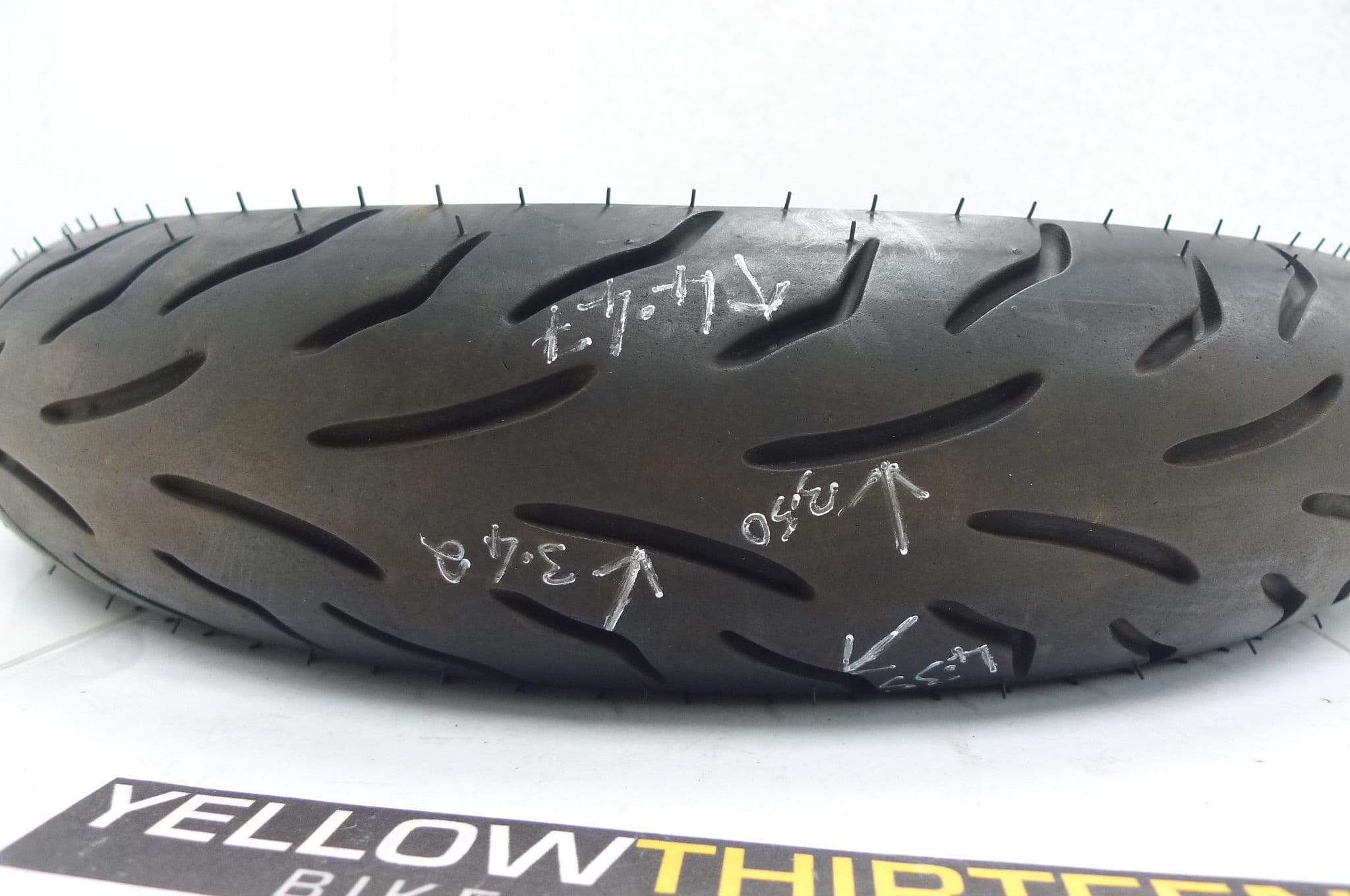 ティムソン 90/90-14 100/90-14 PCX125 PCX150 バイク タイヤ pcx 純正」の人気商品一覧 | 安い商品を通販