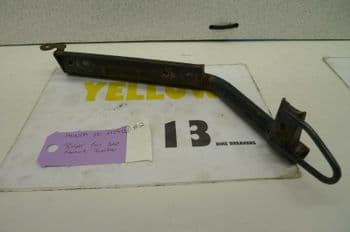 HONDA PCX125. RIGHT FOOTBED FAIRING BRACKET. YELLOW 13 BB #2 (LOC-F)