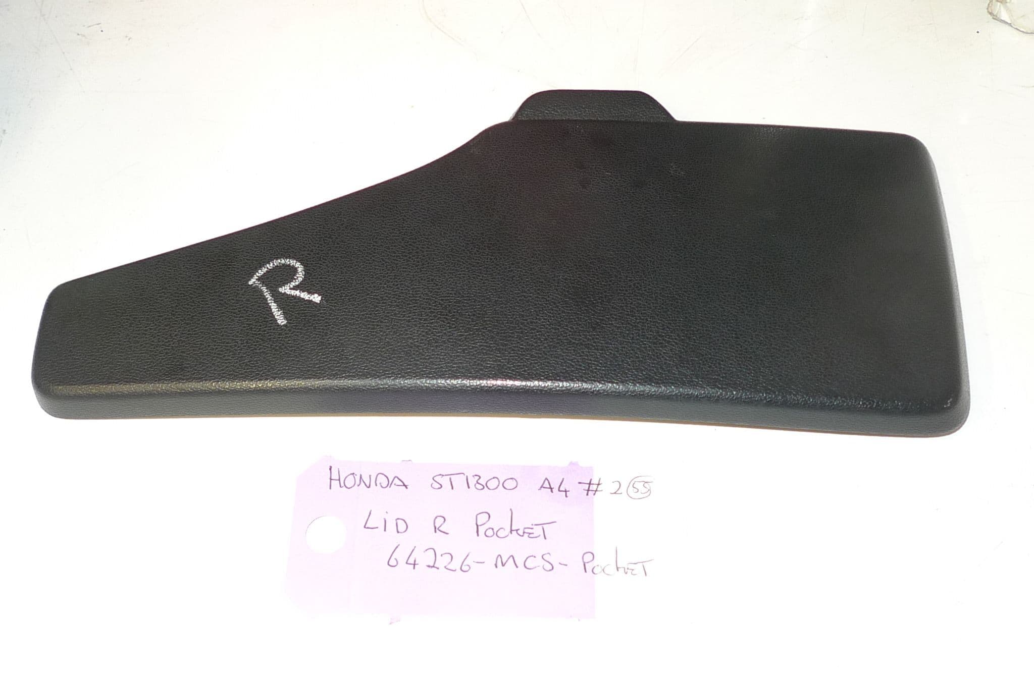HONDA ST1300 A4 PAN EUROPEAN LID R POCKET 64226-MCS-POCKET 2 67-B