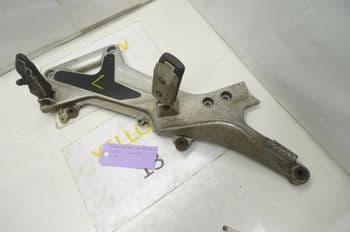 HONDA ST1300 A6 PAN EUROPEAN. LEFT FOOT HANGER & PEGS #1 (67-B)