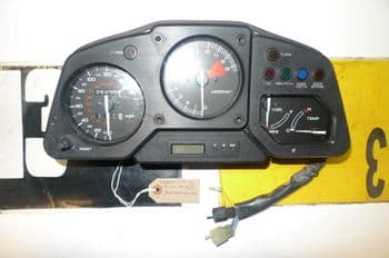 HONDA VFR750 F-M BREAKING. REQUEST A PART #6 ((WEB-STOCK))(A=SK) BIKE BREAKERS (67-B)