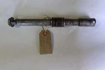 HONDA VFR750 FR   FRONT WHEEL SPINDLE  #4 (LOC-C)