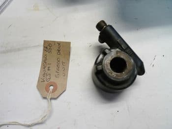 KAWASAKI ER5 BREAKING. SPEEDOMETER DRIVE UNIT #2 ((WEB-STOCK)) (LOC-A)