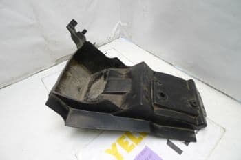 KAWASAKI ER5 C-1 BREAKING. REAR UNDERTRAY SMALL #5(CON-D)