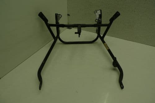 KAWASAKI GPZ 500, FRONT FAIRING STAY BRACKET #14 (U4R)