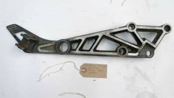 KAWASAKI GPZ250 SCORPION RIGHT FOOT HANGER PART NO: EX305B-L (LOC-A)