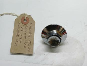 KAWASAKI GPZ250 SCORPION TOP YOKE CENTRE NUT BIKE BREAKERS (LOC-A)