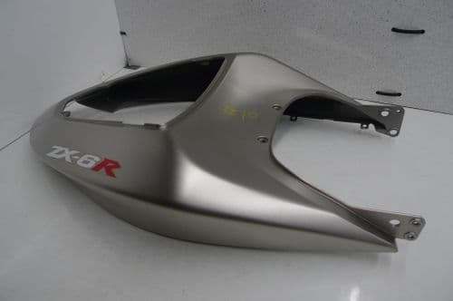 KAWASAKI ZX-6R 636 NINJA REAR FAIRING/SEAT POD FAIRING #10 (U4R)
