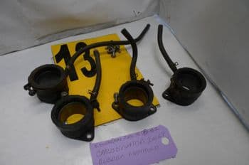 KAWASAKI ZX6-R BREAKING. CARBURETTOR INLET RUBBERS MANIFOLDS x 4 #1((LOC-C))