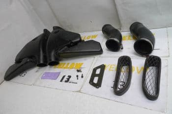 KAWASAKI ZX6-R BREAKING. L + R AIR DUCT & CHAMBERS KIT #1((LOC-C))