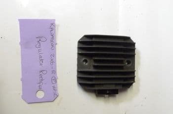 KAWASAKI ZX6-R BREAKING. REGULATOR RECTIFIER SH650A-12 #1((LOC-C))