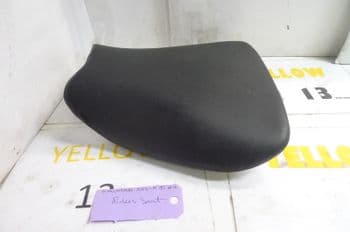 KAWASAKI ZX6-R BREAKING. RIDERS SEAT BIKE #1((LOC-C))