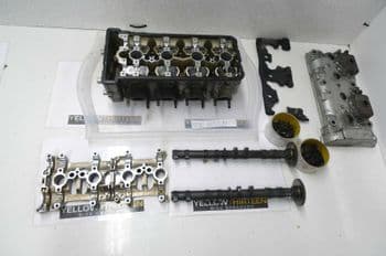 KAWASAKI ZX6-R  CYLINDER HEAD AND ASSORTMENT OF PARTS    YELLOW 13    #2(LOC-F)