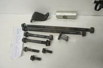 KAWASAKI ZX6-R ENGINE TO FRAME BOLTS KIT      YELLOW 13 BIKE BREAKERS  #2(LOC-F)