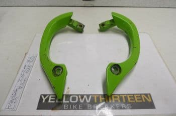 KAWASAKI ZX6-R  L + R PILLION GRAB RAILS     YELLOW 13 BIKE BREAKERS   #2(LOC-F)