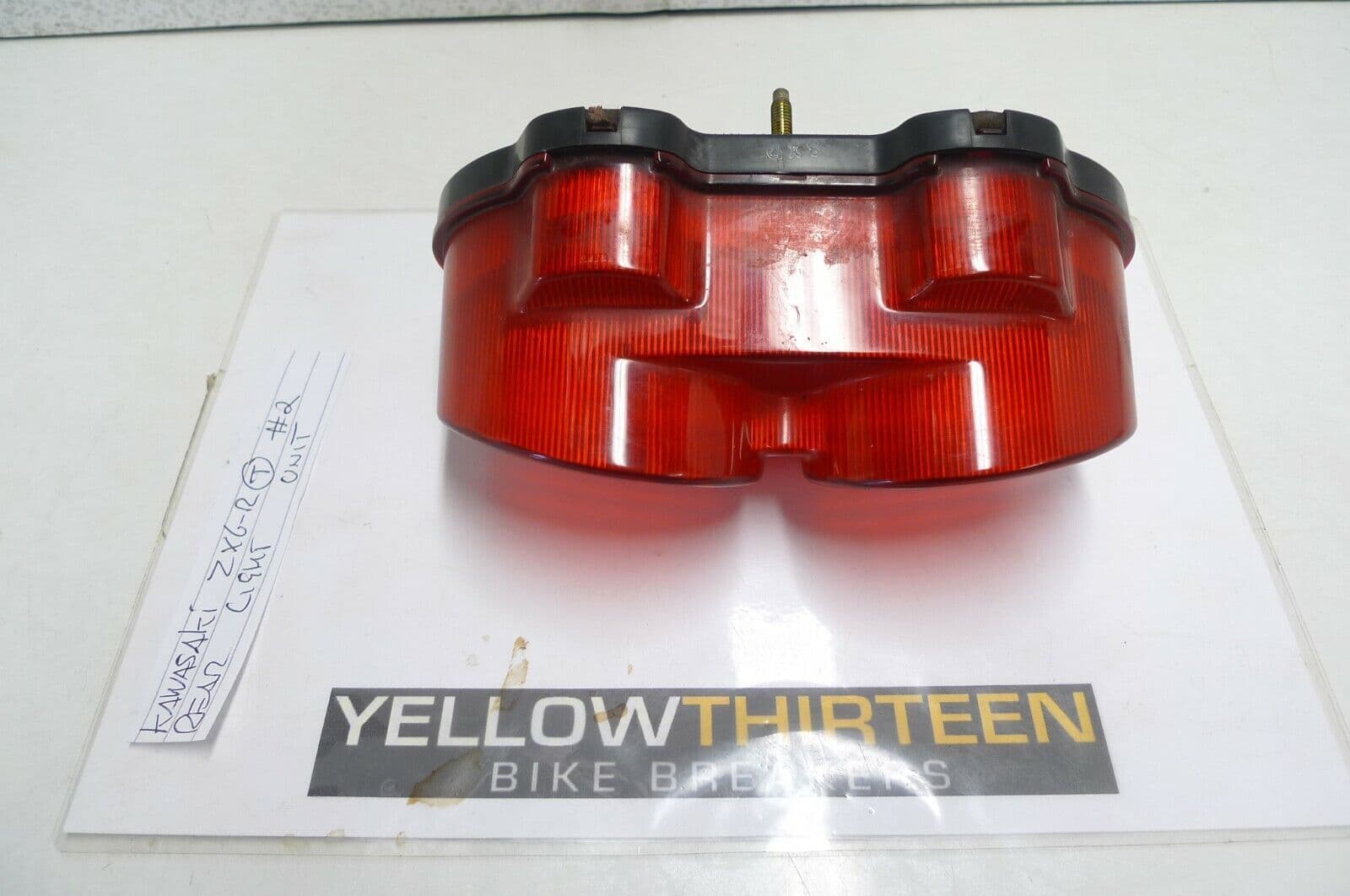 KAWASAKI ZX6-R REAR LIGHT UNIT KOITO 220-40141 YELLOW 13 BREAKERS