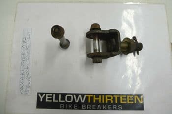 KAWASAKI ZX6-R  REAR SHOCK ABSORBER TOP + BOTTOM BOLTS + BRACKET   #2(LOC-F)
