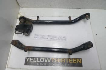 KAWASAKI ZZR600 BREAKING. L+R UNDERSIDE REAR LIFT HANDLES #4 (LOC-C)