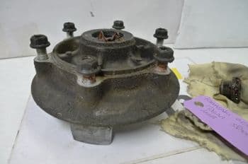 KAWASAKI ZZR600 ZX600-D2 BREAKING.  REAR SPROCKET HUB #3(LOC-C)
