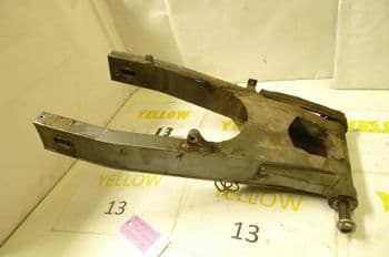 KAWASAKI ZZR600 ZX600-D2 BREAKING.  REAR SWINGING ARM #3 (LOC-C)