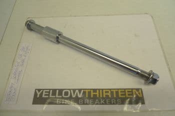KEEWAY SUPERLIGHT 125  FRONT WHEEL AXLE & 1 SPACER (LOC-A)