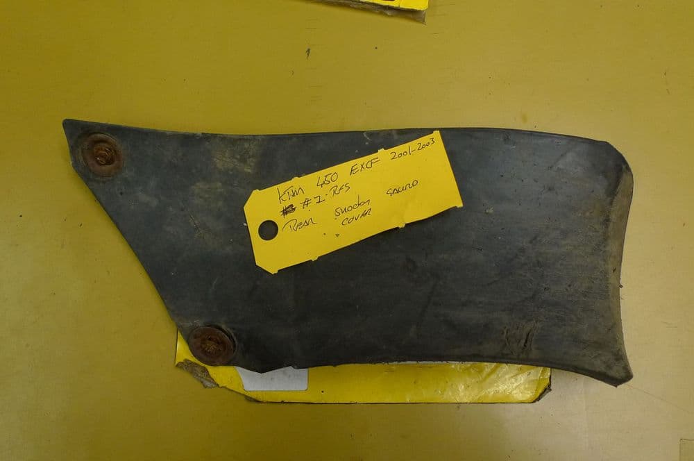 KTM 450 EXCF RFS REAR SHOCKY COVER 1 LOC-A
