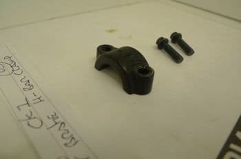 KYMCO CK1 FRONT BRAKE HANDELBAR CLAMP (LOC-A)