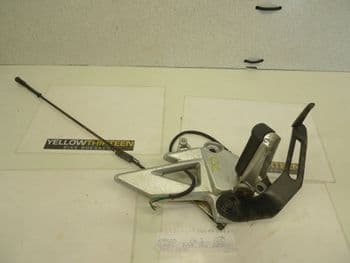 KYMCO CK1 RIDERS RIGHT FOOT HANGER PEG & LEVER (LOC-A)