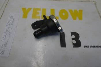KYMCO DOWNTOWN 300 BREAKING. RADIATOR CAP & HOUSING (LOC-C)