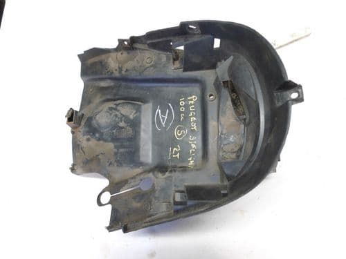 PEUGEOT SPEEDFIGHT  100cc    REAR MUDGUARD (A)   BIKE BREAKERS FIFE (LOC-A)