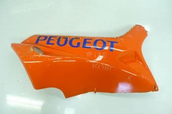 PEUGEOT SPEEDFIGHT 2, RIGHT LOWER BELLY PAN FAIRING #195 (U4R)