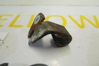 SKY JET SJ125-26  CLUTCH CABLE BRACKET ENGINE END  (CON-B)