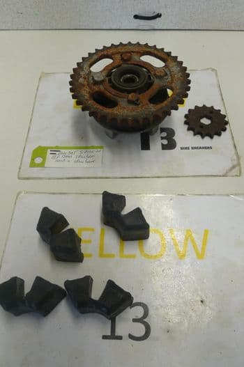 SKY JET SJ125-26 FRONT  REAR SPROCKET HUB & SPROCKETS  (CON-B)