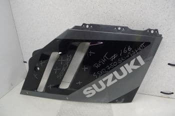 SUZUKI GSXR750 SLINGSHOT, RIGHT SIDE MIDDLE FAIRING 94431-17C0 #166 (U4R)