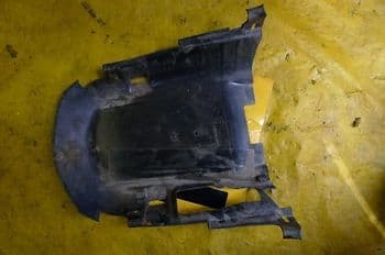 SYM JET EURO X BREAKING. UNDER TRAY FAIRING (WEB-STOCK)(A=SK) (67-A)