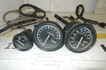 TRIUMPH SPRINT 900 INSTRUMENTS (LOC-C)