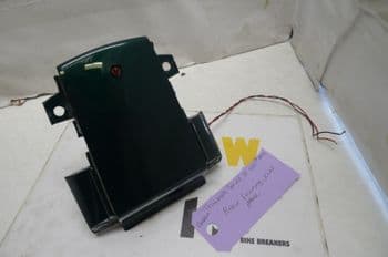 TRIUMPH SPRINT ST 955i BREAKING. REAR FAIRING JOINT PIECE. #1 (LOC-D)