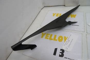 TRIUMPH STREET TRIPLE R 675 CHAIN GUARD CHAINGUARD (CON-B)