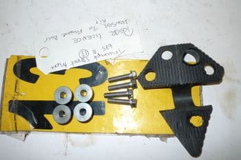 TRIUMPH STREET TRIPLE R 675 REAR LICENCE HANGER TO FRAME BOLT KIT (CON-B)