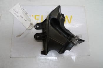 TRIUMPH STREET TRIPLE R 675 SPROCKET AREA CABLE COVER 2308421 (CON-B)